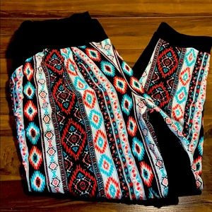 Abstract design pants